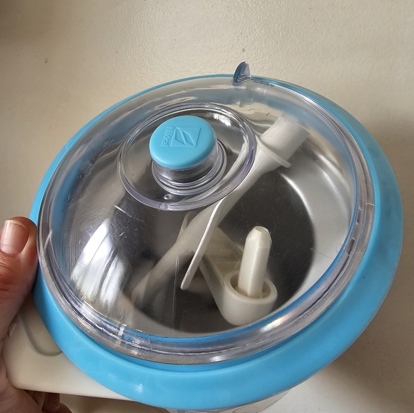 Vintage ice cream maker - Picture 2 of 2